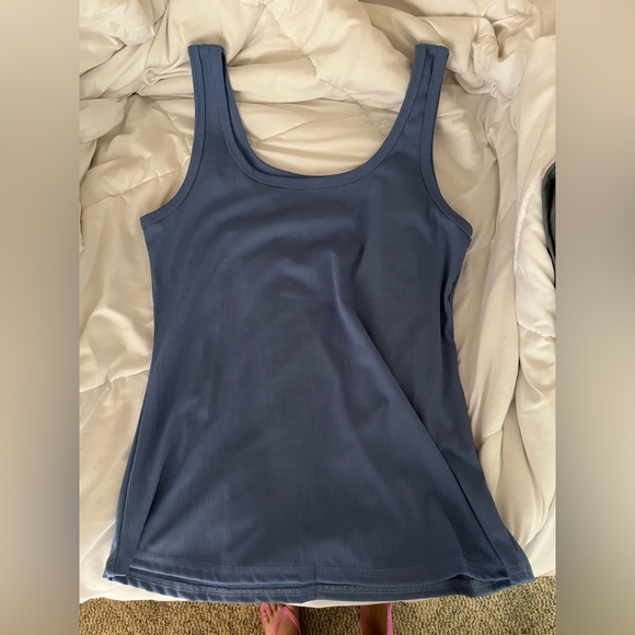 Blue Ribbed Tank Top Size Large - Picture 2 of 3